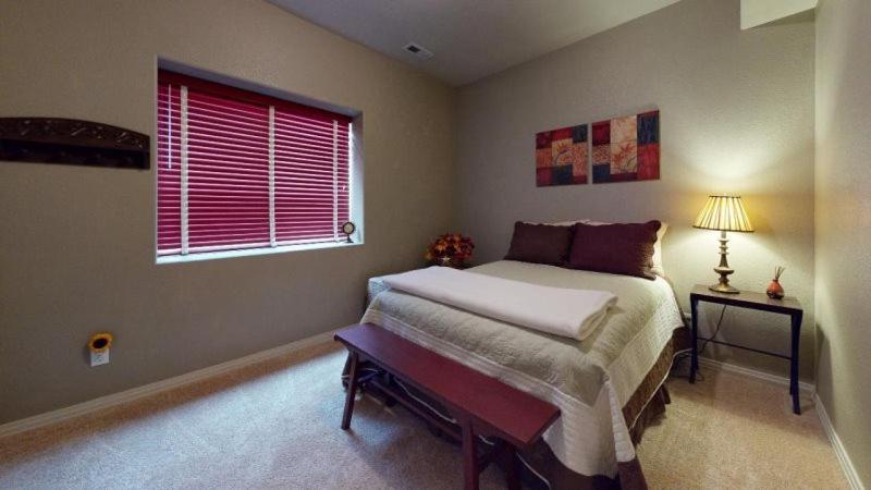120 Winding Meadow By Vacation Rentals For You Monument Esterno foto